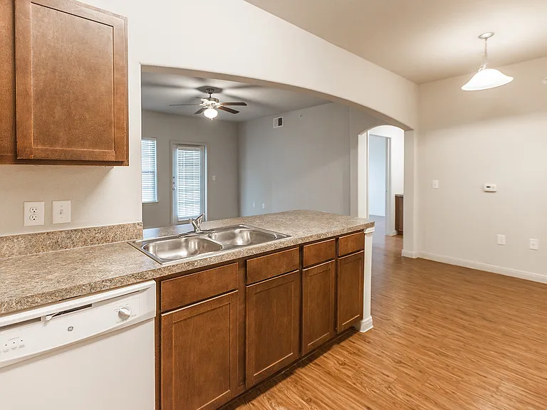 Freedom Hills Ranch Apartments — Photo 74