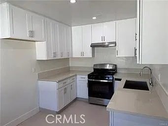 2 bed, 1.5 bath, 863 sqft, $2,350 — Photo 3