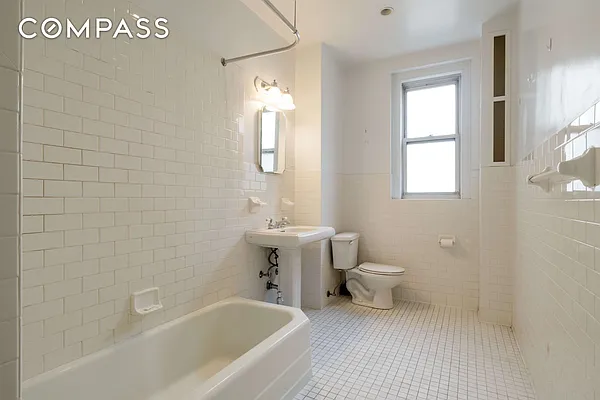 Rented by Compass | media 27