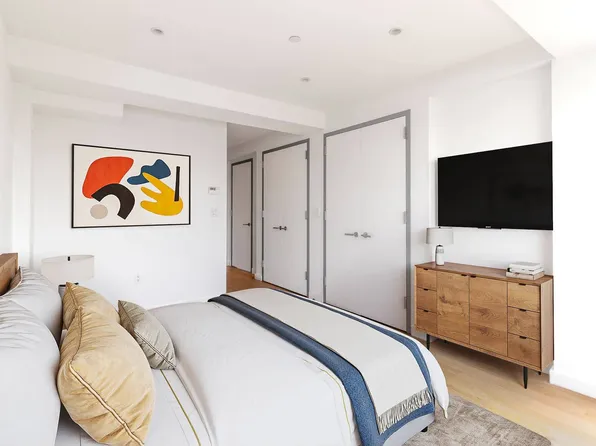 260 North 9th Street image 5 of 6