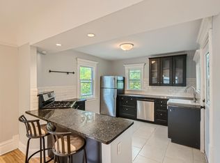 3040 Harriet Ave Floor 2, Minneapolis, MN 55408