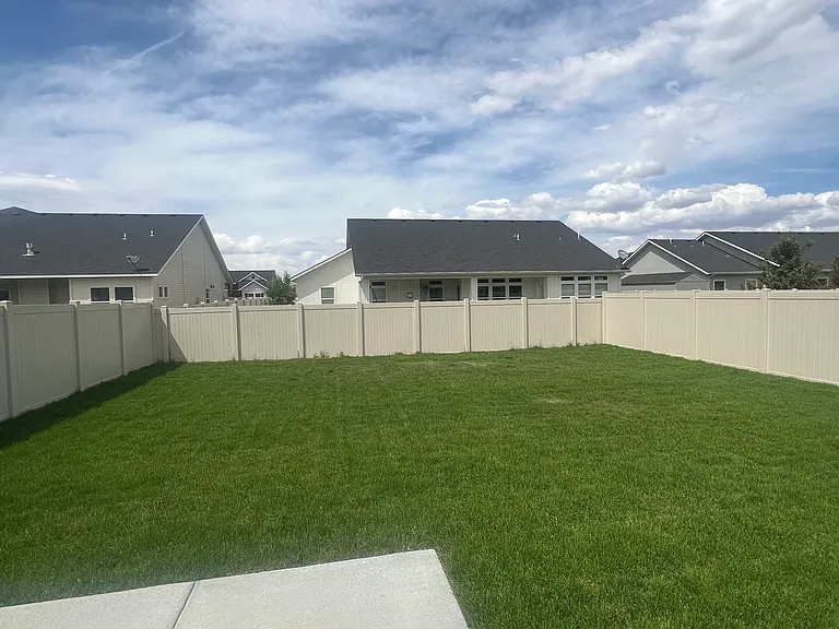 820 Shadowleaf Ave — Photo 12