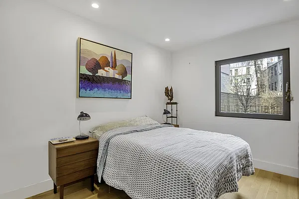 Rented by Compass | media 5