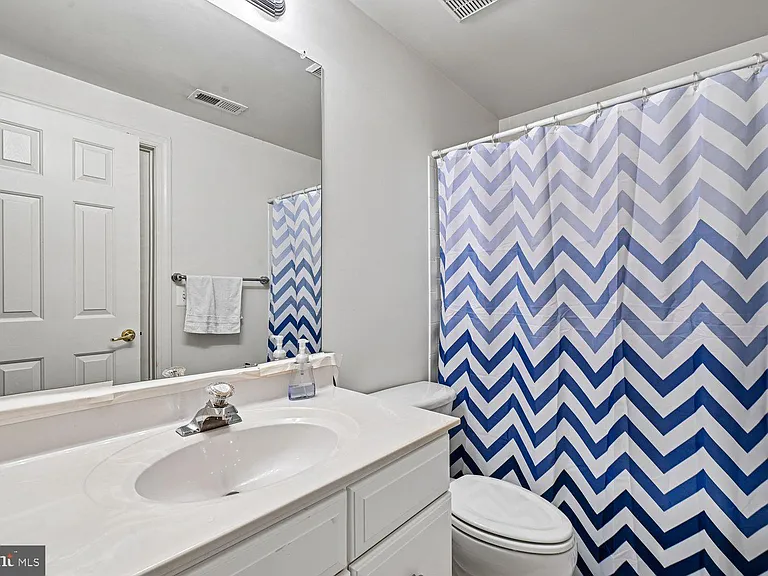 2375 Jawed Pl — Photo 28