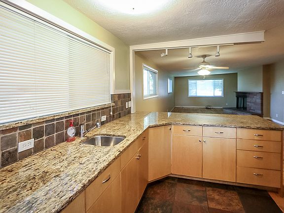 4th image of 3690 E Ceres Dr