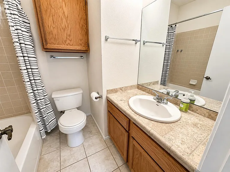 2801 Rio Grande St #203 — Photo 9