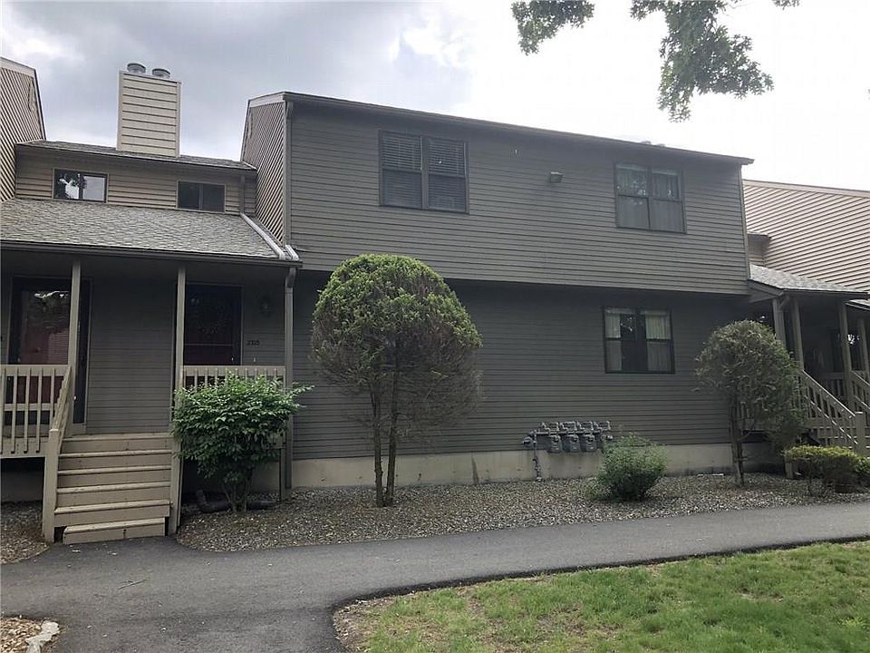 1st image of 2705 Pinewood Dr #2705