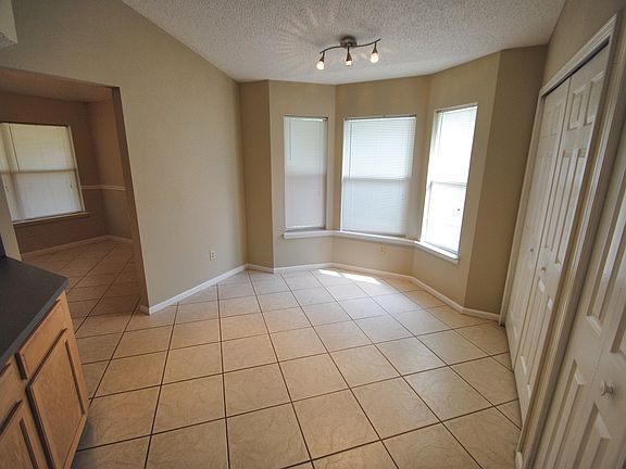 4th image of 2387 Egrets Glade Dr