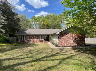 4931 E Park St, Springfield, MO 65809