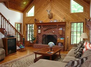 50975 Chain School Rd, East Palestine, OH 44413