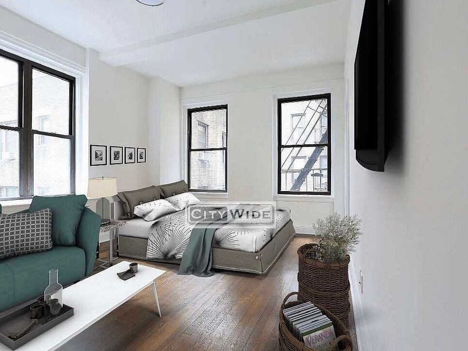 1st image of 140 E 46th St APT 2I