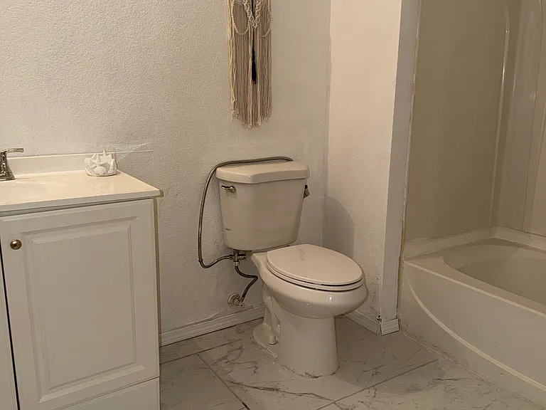2177 Alum Rock Ave — Photo 38