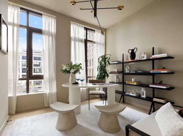 480 Kent Avenue image 6 of 30