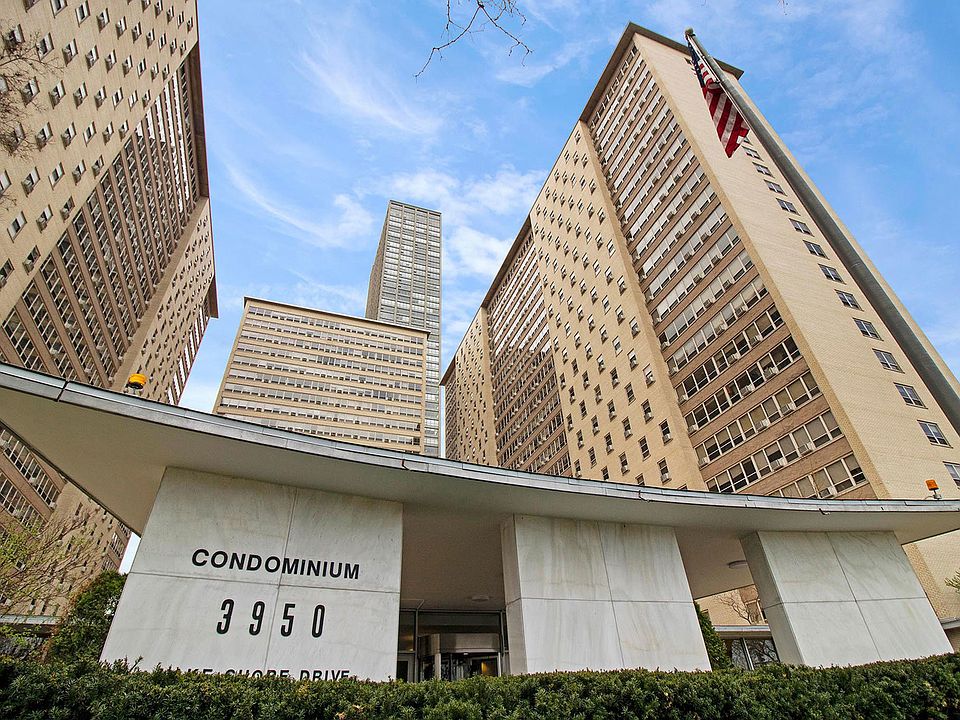 1st image of 3950 N Lake Shore Dr APT 515
