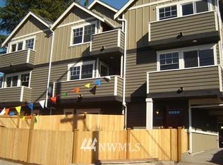 11012 A Greenwood Ave N, Seattle, WA