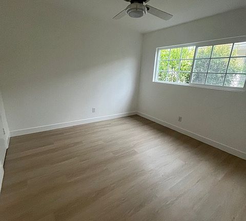 5th image of 833 Lincoln Blvd APT 10