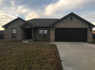 2415 Canterbury Ln, Cabot, AR 72023