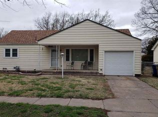 409 N Colby Ave, Valley Center, KS 67147