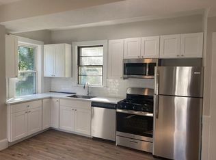 28 Stetson St #1, Bridgewater, MA 02324