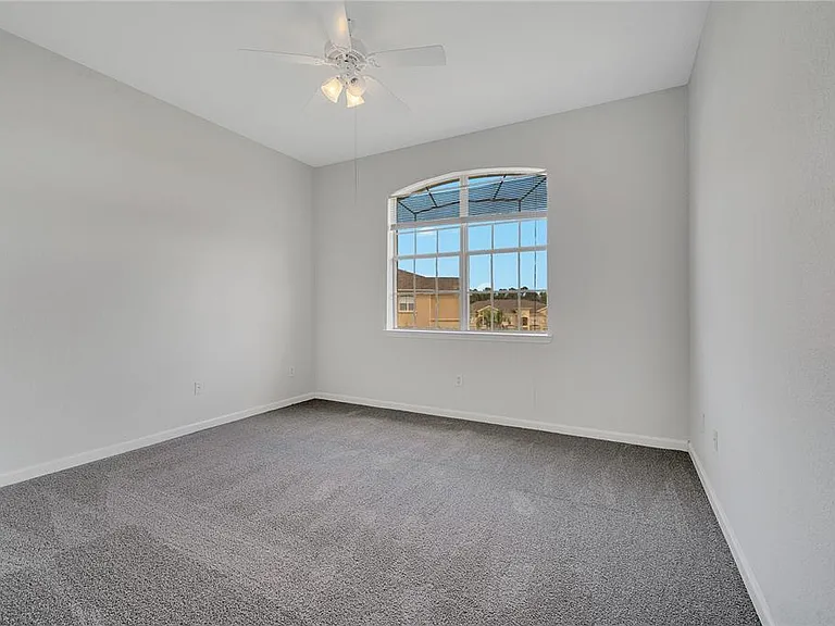 817 Terrace Ridge Cir #817 — Photo 13