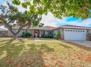 185 Condor Dr, Rialto, CA 92377