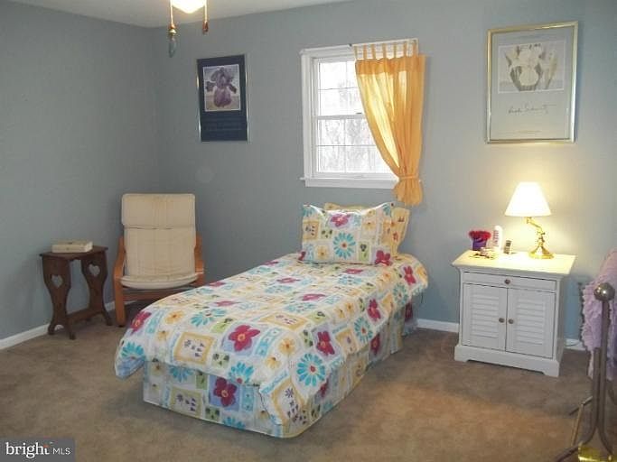2nd image of 4196 Brookfield Dr