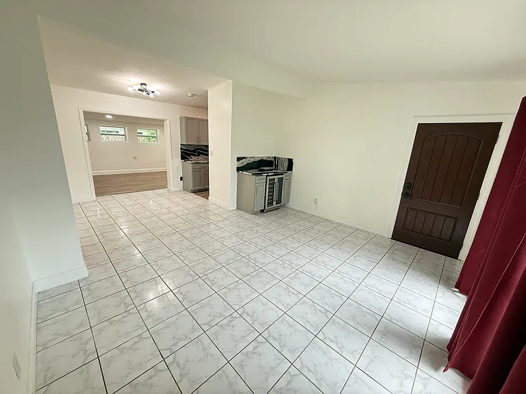 4394 Pompano Dr SE — Photo 6