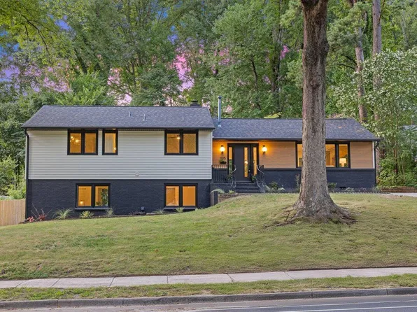 1105 Hardimont Rd, Raleigh, NC 27609