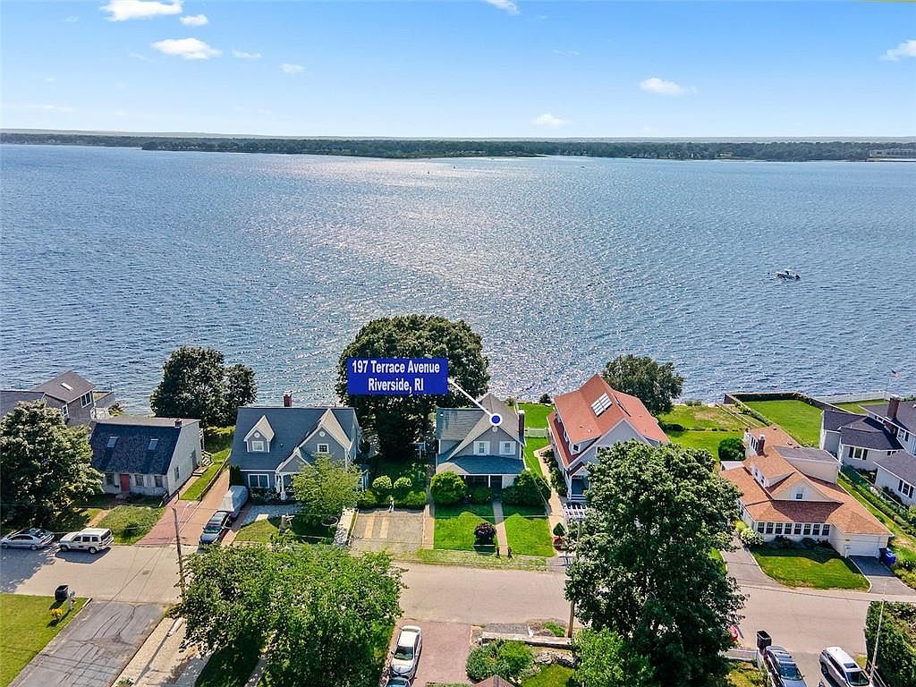 197 Terrace Ave, Riverside, RI 02915 Zillow