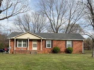3782 Sulphur Springs Rd, Murfreesboro, TN 37129