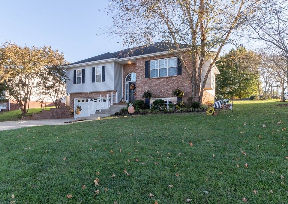 1st image of 3414 Poplar Hl