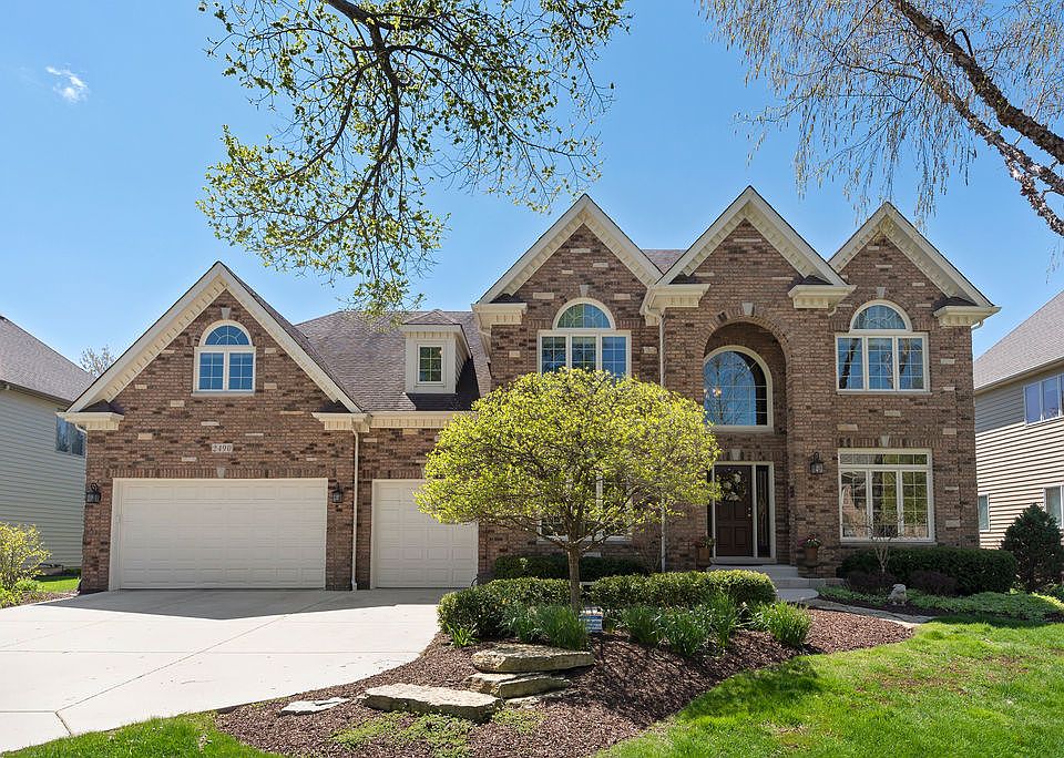 2490 Bird Ln, Batavia, IL 60510 Zillow
