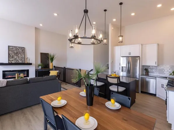 6646 141st Ter, Savage, MN 55378