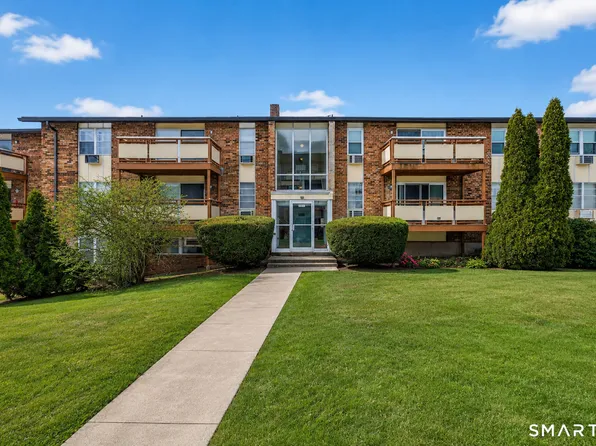 45 Jefferson Road #3-2, Branford, CT 06405