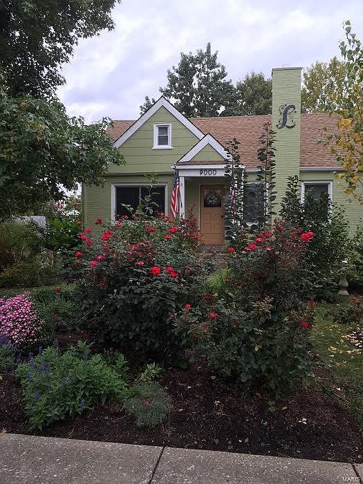 1st image of 9000 Meadowbrook Ln