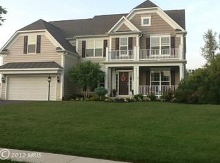 4805 Weatheroak Dr, Olney, MD 20832