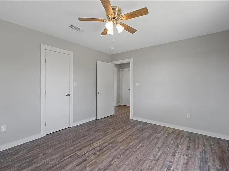 198 County Road 483 — Photo 14