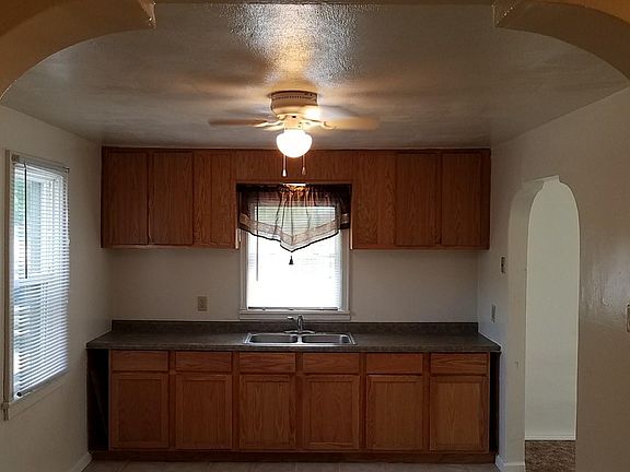 Kitchen with Charm