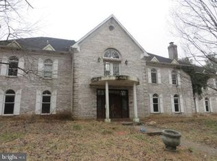29 Beverly Hills Rd, Warminster, PA 18974