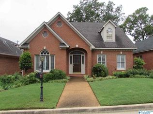 1707 Magnolia Ct SE, Decatur, AL 35601