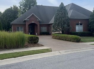 14701 Valencia Dr, Louisville, KY 40245