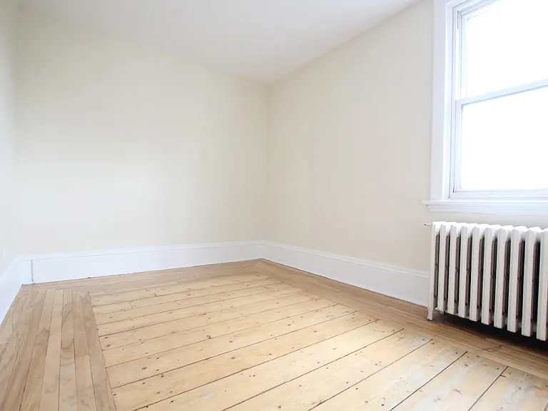 47 Heney St #5 — Photo 7