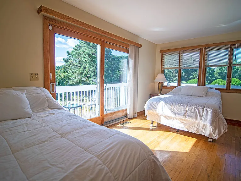 76 Blackwatch Ct — Photo 14