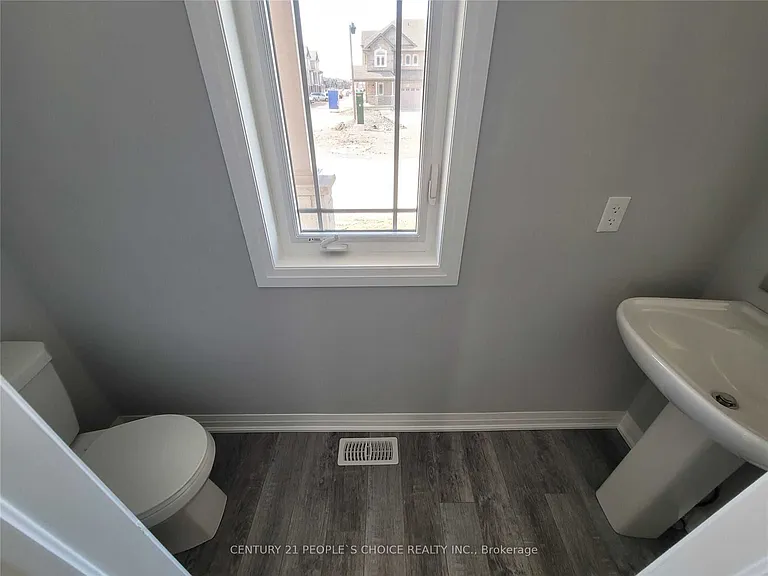2 Loon Ln — Photo 35