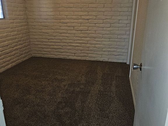 5th image of 306 3rd St Unit A