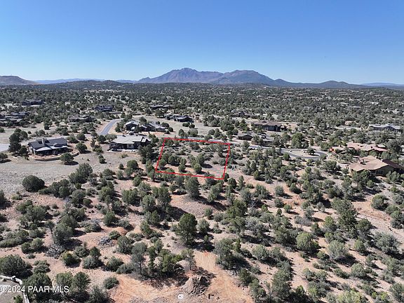 5th image of 14350 N Three Sisters Dr