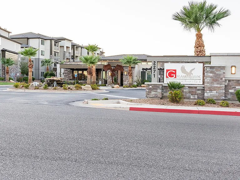Grayhawk at River's Edge — Photo 27
