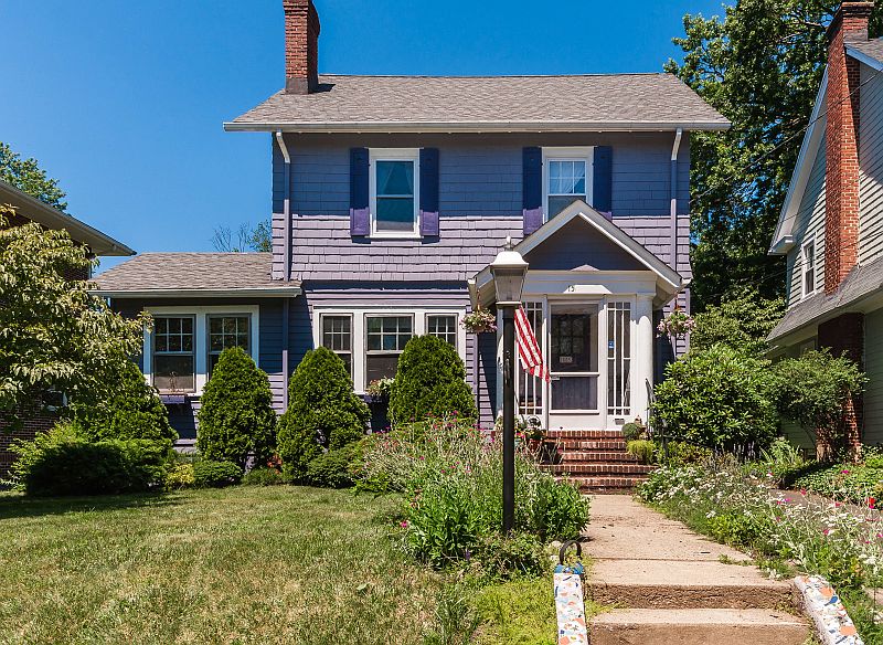 1st image of 15 Highland Ave