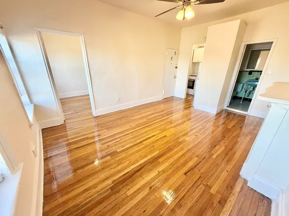 177 Park Place image 4 of 9