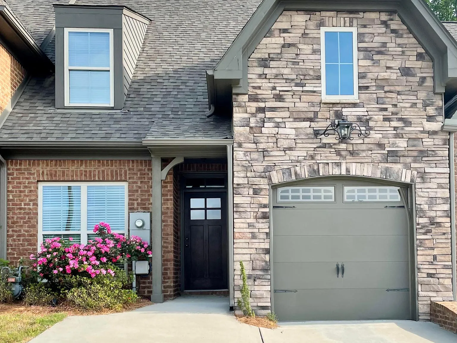 3804 Grants Ln — Photo 1